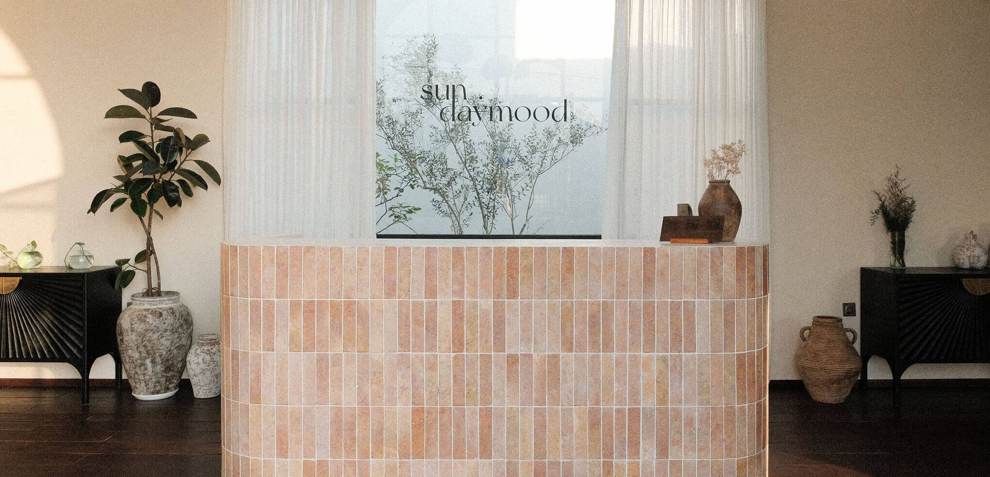 The sundaymood reception desk on Sukhumvit Soi 24, Bangkok